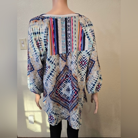 Figuerca and Flower Sheer Boho 3/4 Sleeve Top 1X Lace Accent - Picture 5 of 8